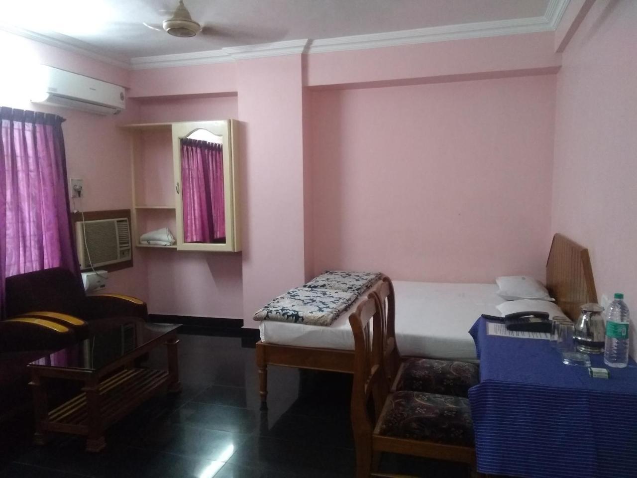 Manjalikulam Tourist Home Thiruvananthapuram Luaran gambar