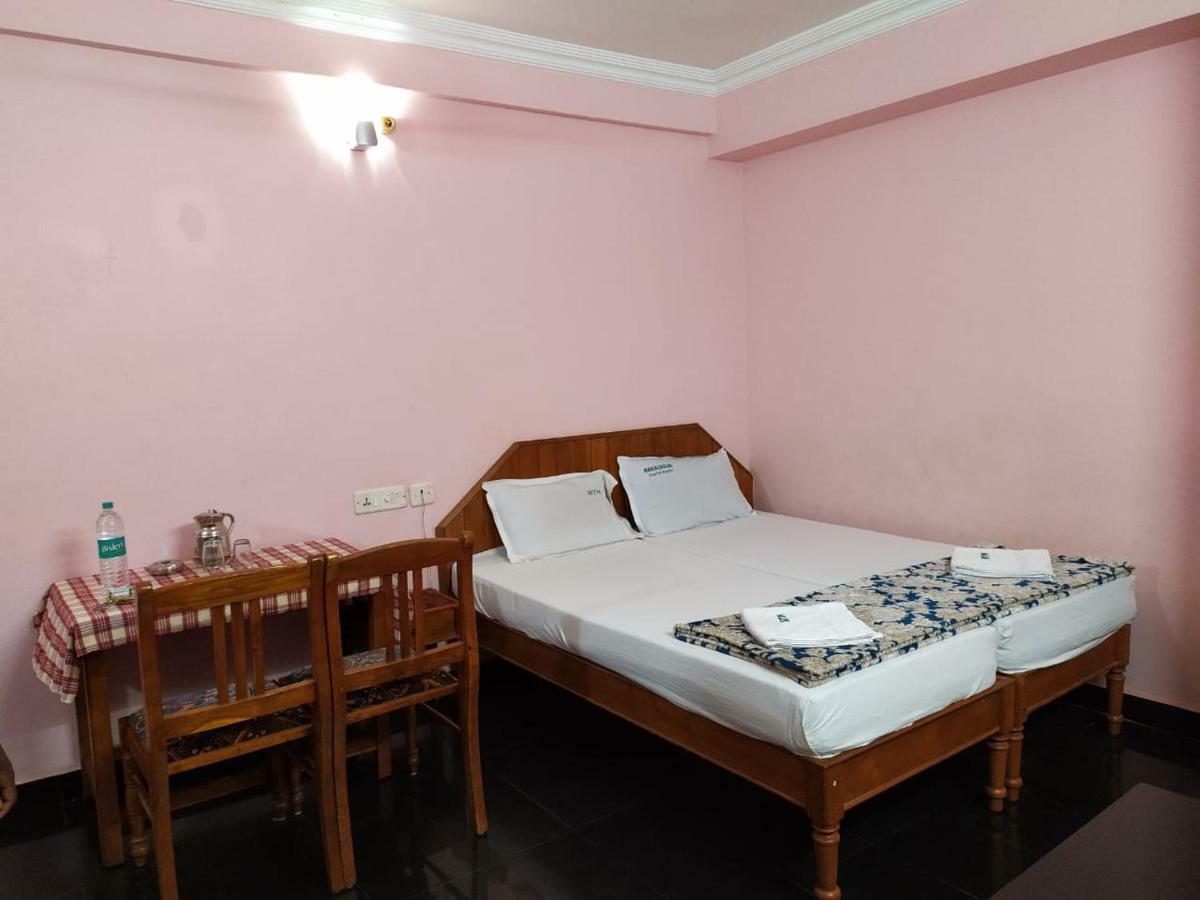 Manjalikulam Tourist Home Thiruvananthapuram Luaran gambar