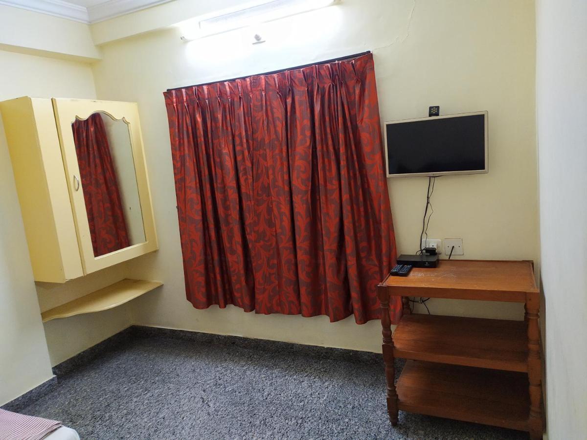 Manjalikulam Tourist Home Thiruvananthapuram Luaran gambar